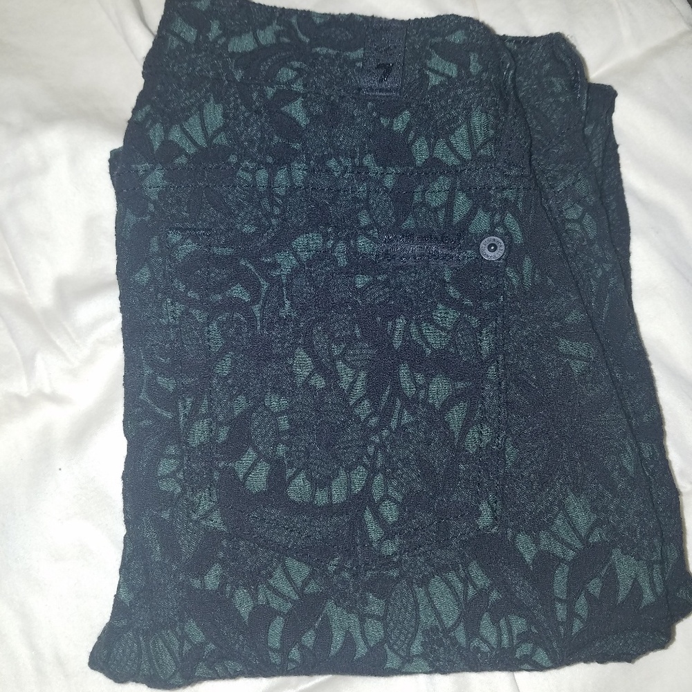 NWOT 7 for all Mankind jeggings
